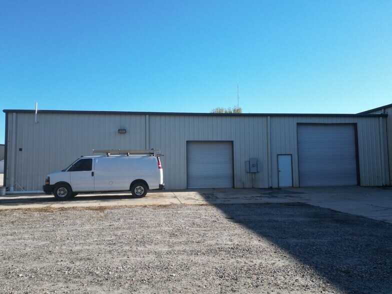More Photos Of 1360 Greensboro Hwy, Watkinsville Warehouse For Lease