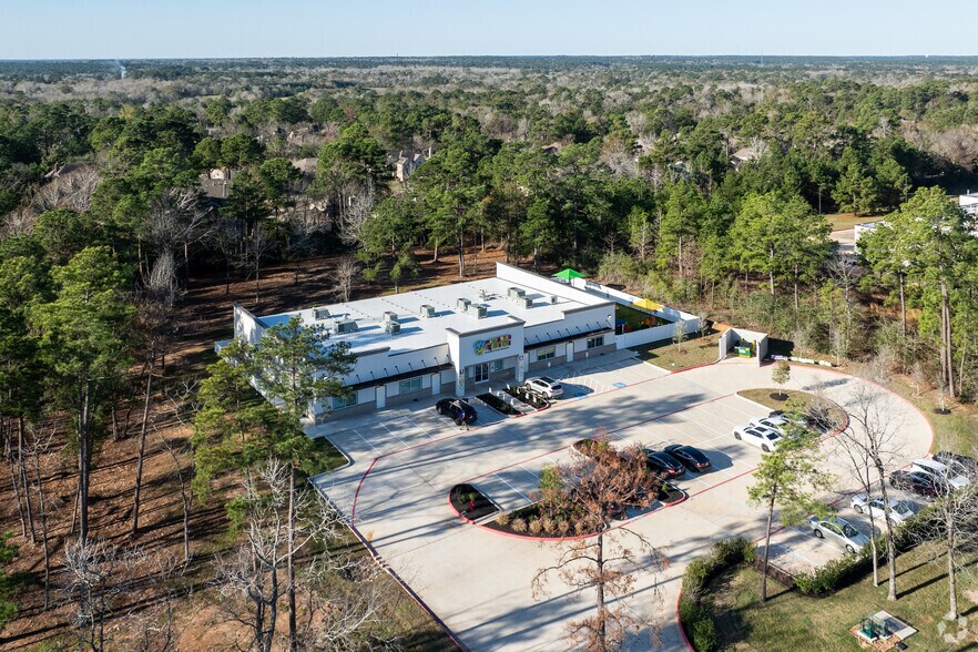 More Photos Of 4387 W Davis St, Conroe Daycare Center For Sale