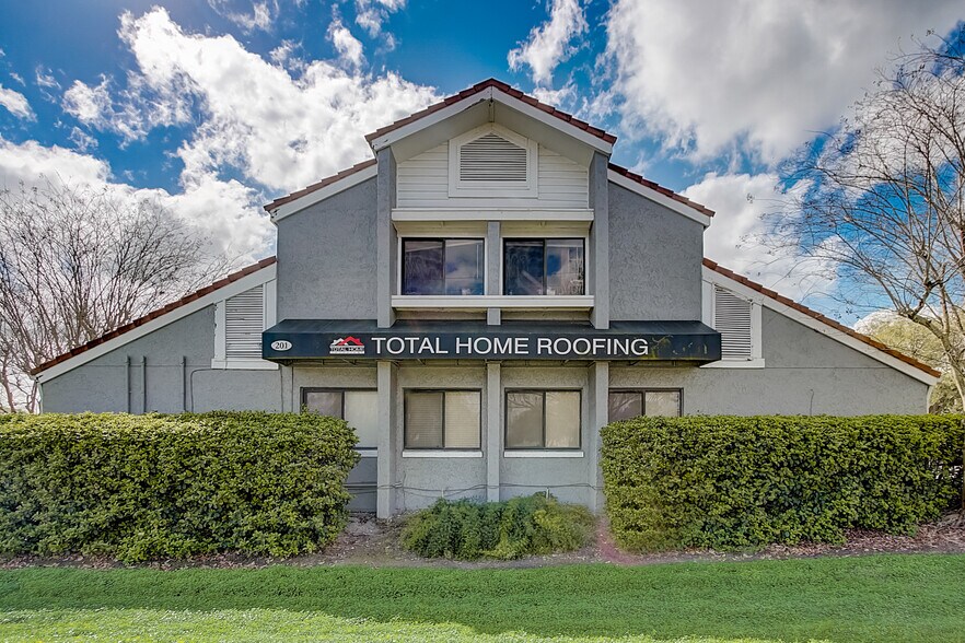 More Photos Of 201 W SR 434, Winter Springs Medical For Lease