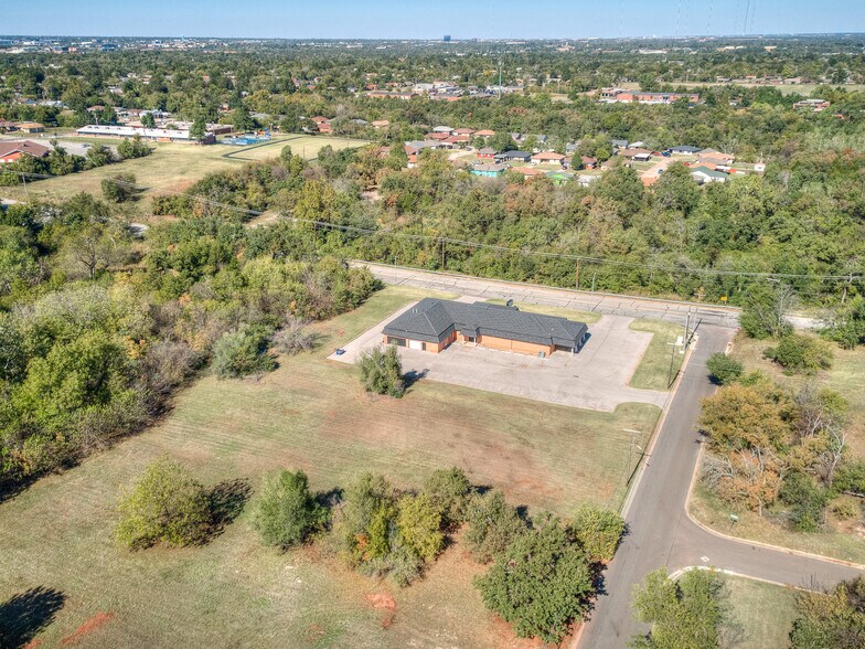 More Photos Of 1616 NE 36th St, Oklahoma City Lodge Meeting Hall For Lease