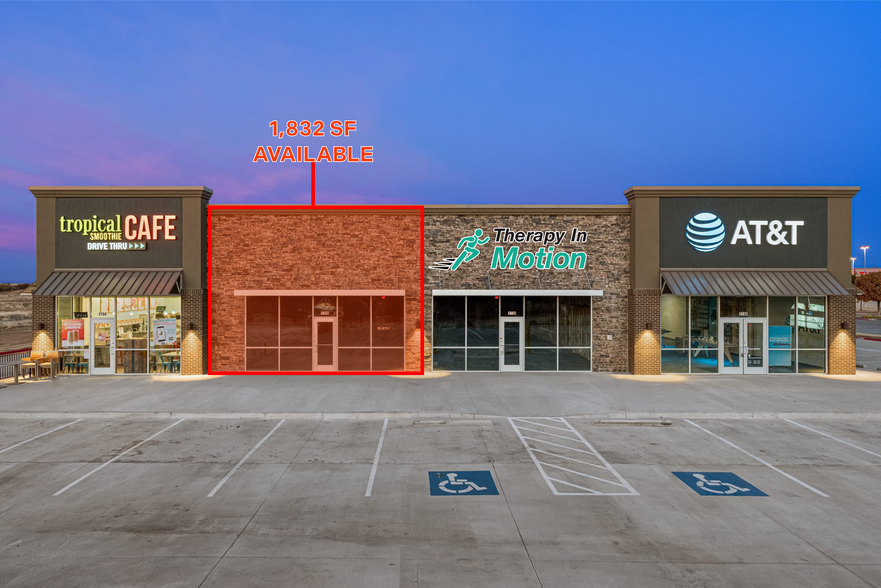More Photos Of 1734-1740 NW 82nd St, Lawton Storefront For Lease