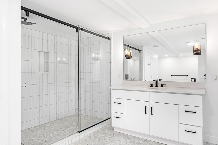 More Photos Of 44 Williams Ave, Mystic Apartments For Sale