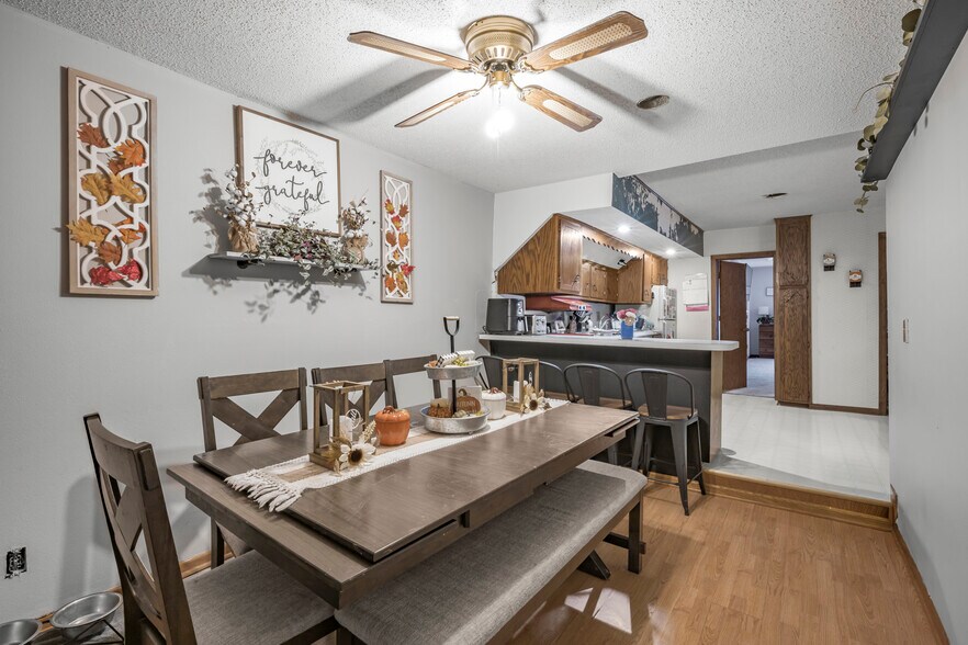 More Photos Of 104-112 Main St, Wanamingo General Retail For Sale