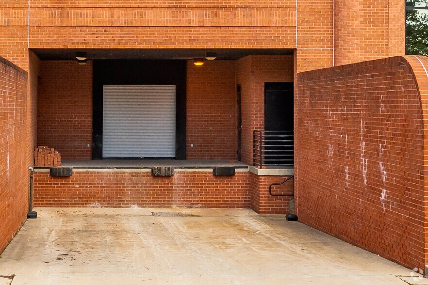 More Photos Of 7495 New Horizon Way, Frederick Research And Development For Lease