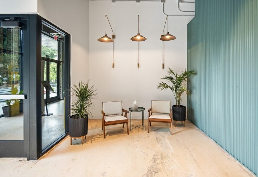 More Photos Of 919 Berryhill Rd, Charlotte Coworking Space