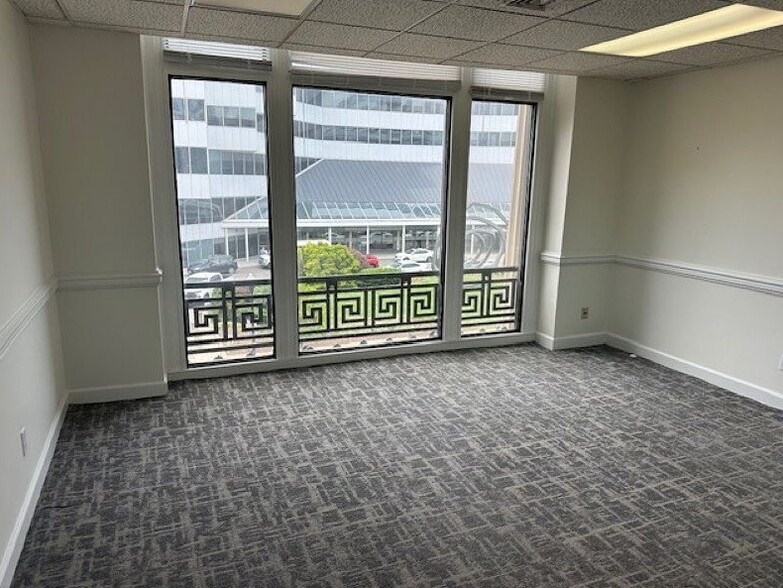 More Photos Of 101 Granby St, Norfolk Loft Creative Space For Lease