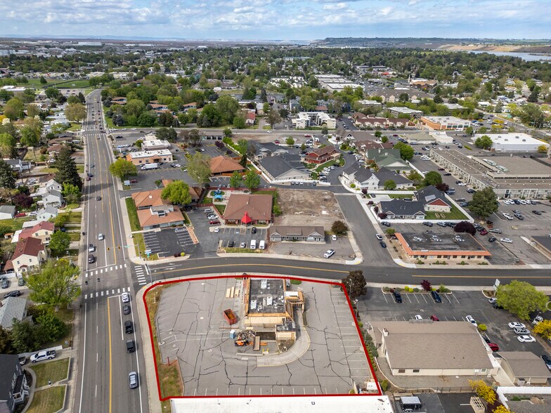 More Photos Of 325 Torbett St, Richland General Retail For Lease
