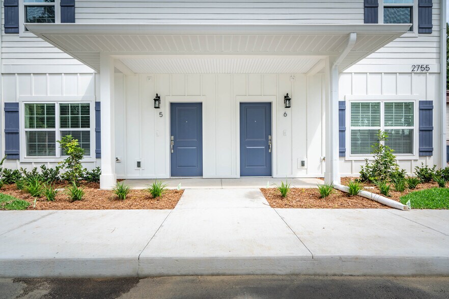 More Photos Of 2755 SE 17th St, Ocala Apartments For Sale