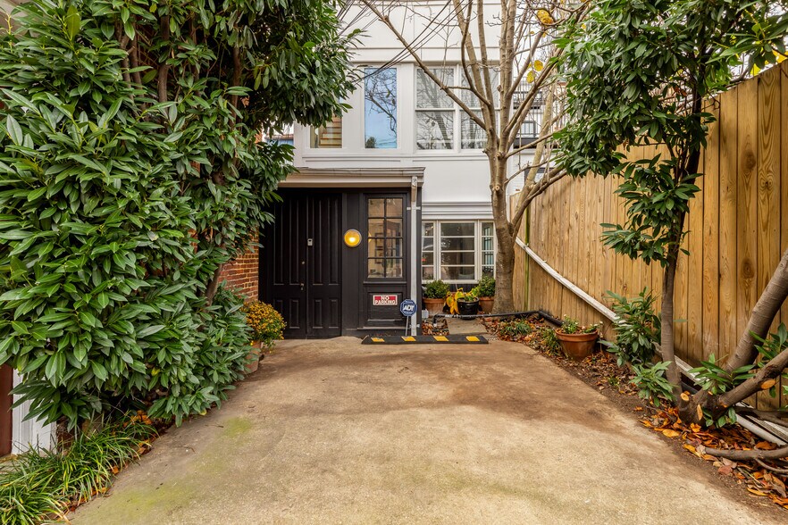 More Photos Of 1829 5th St NW, Washington Apartments For Sale