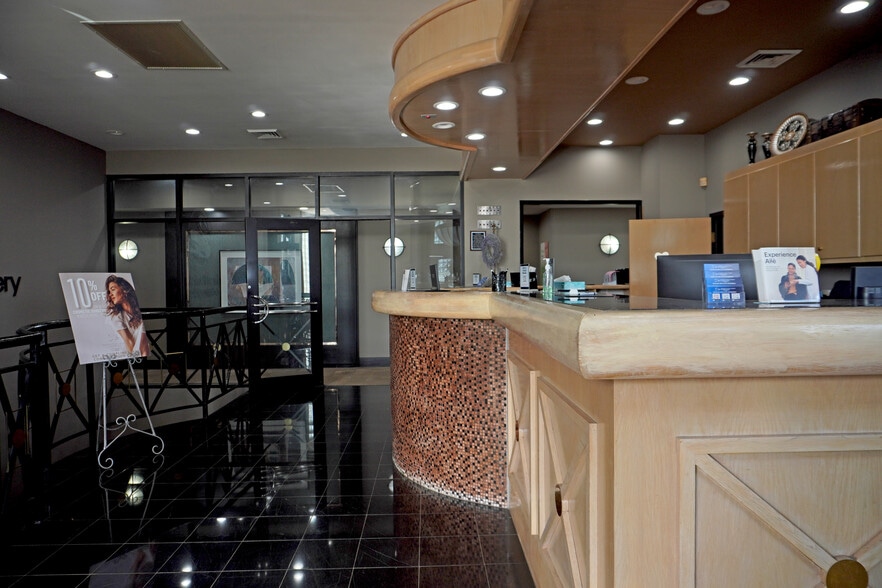 More Photos Of 959 Cox Rd, Gastonia Medical For Lease