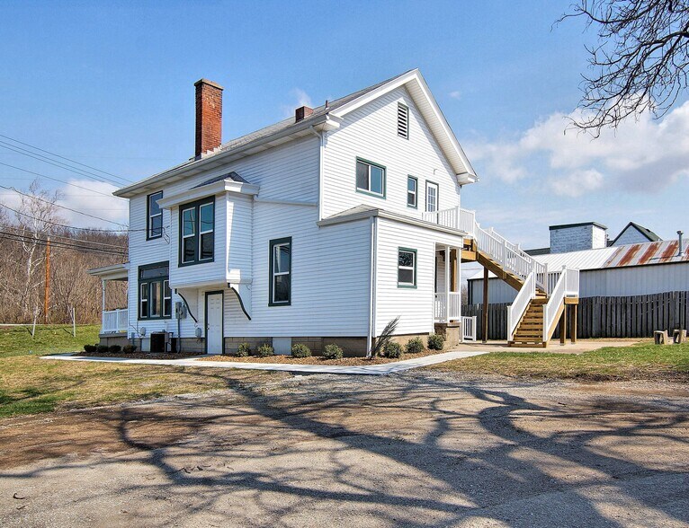 More Photos Of 1220 Belleview Dr, Lawrenceburg Office For Lease