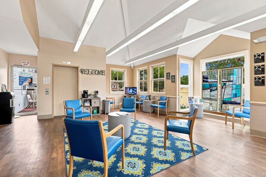 More Photos Of 1815 Bardstown Rd, Louisville Medical For Sale