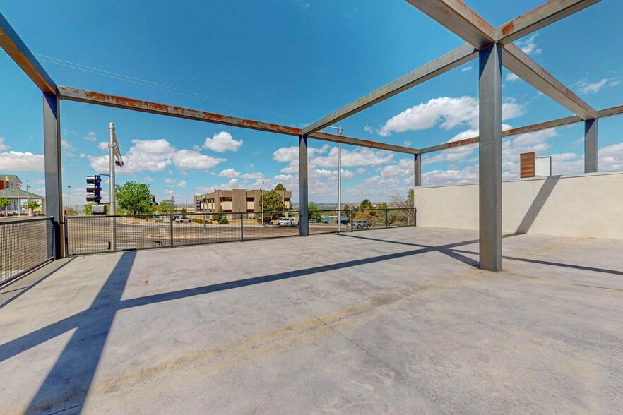 More Photos Of 2500 Yale Blvd SE, Albuquerque Storefront Retail Office For Lease