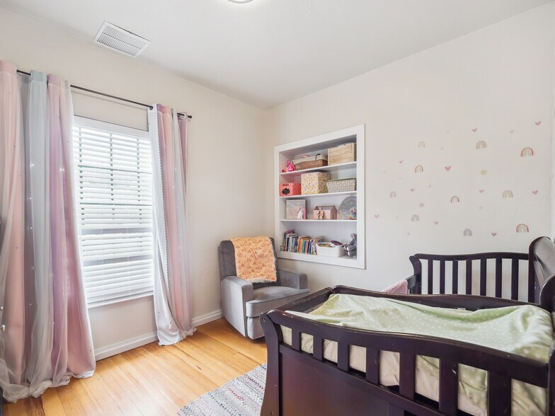 More Photos Of 1725 N High St, Denver Apartments For Sale