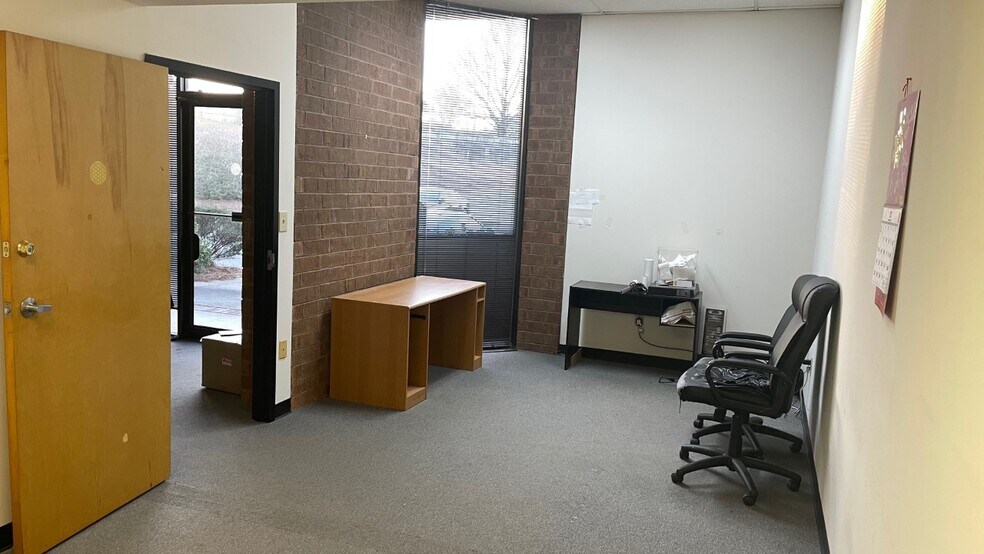 More Photos Of 2670 N Berkeley Lake Rd, Duluth Unknown For Lease