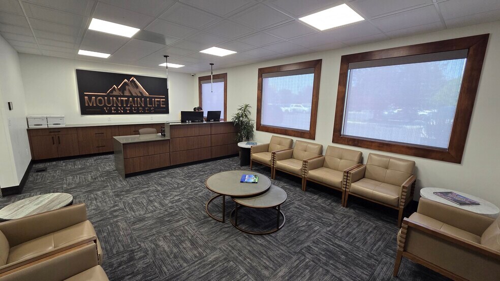 More Photos Of 1570 Elk Creek Dr, Idaho Falls Office For Lease