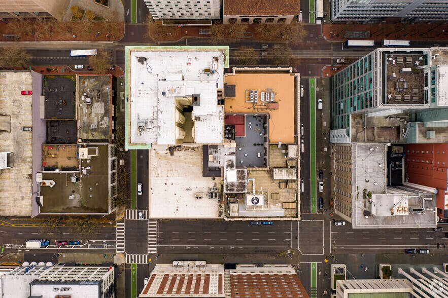 More Photos Of 309 SW 6th Ave, Portland Office For Lease