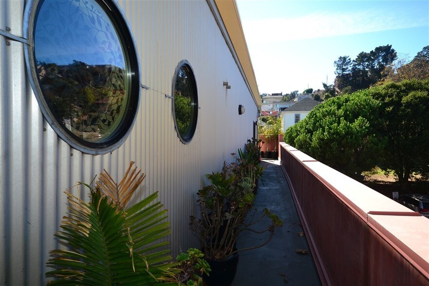 More Photos Of 217-243 W Richmond Ave, Richmond Office Residential For Lease