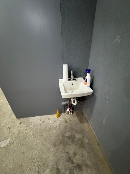 More Photos Of 1598 Eastern Pky, Brooklyn Apartments For Lease