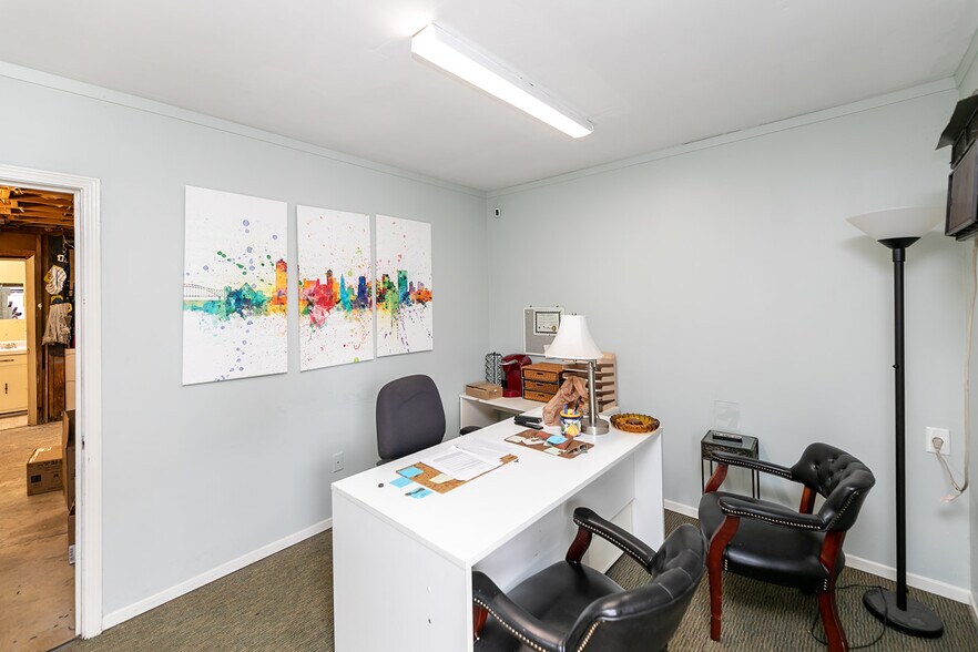 More Photos Of 2780 Madison Ave, Memphis Apartments For Sale