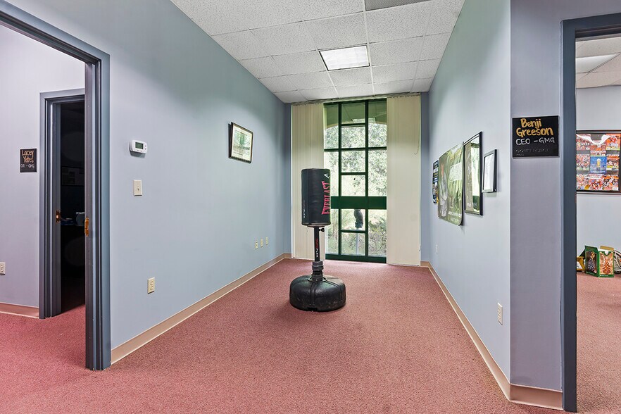 More Photos Of 353 Highway 28 Byp, Abbeville Office Residential For Sale