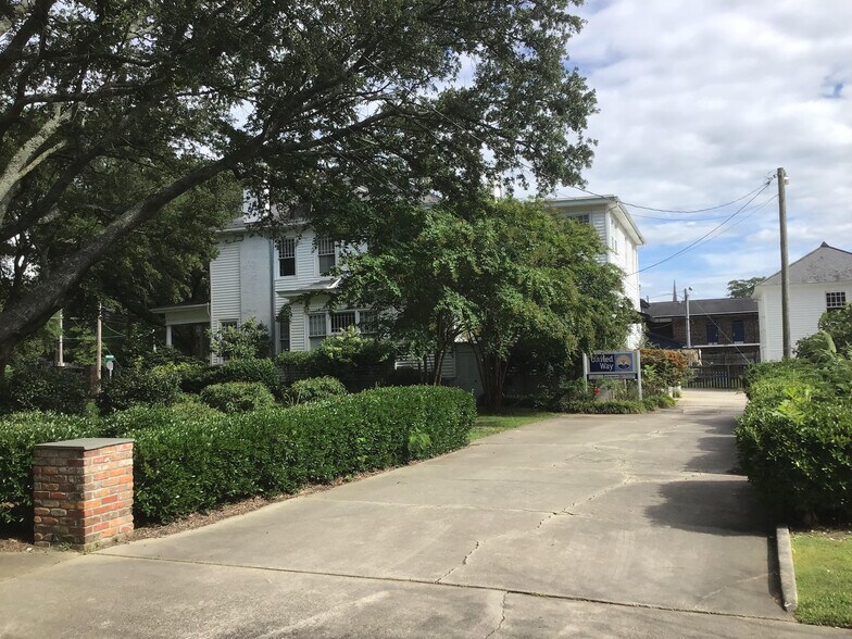 More Photos Of 509 Nash St W, Wilson Loft Creative Space For Sale