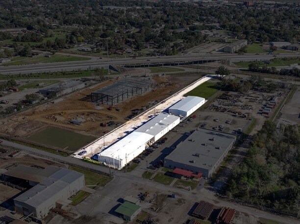 More Photos Of 5450 Avenue A, Beaumont Warehouse For Sale