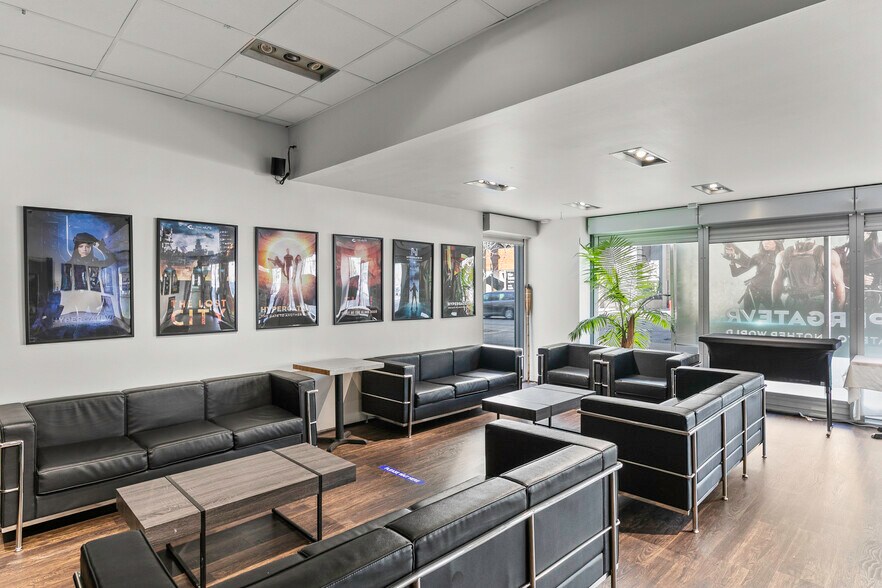 More Photos Of 518-520 Santa Monica Blvd, Santa Monica Storefront Retail Office For Lease