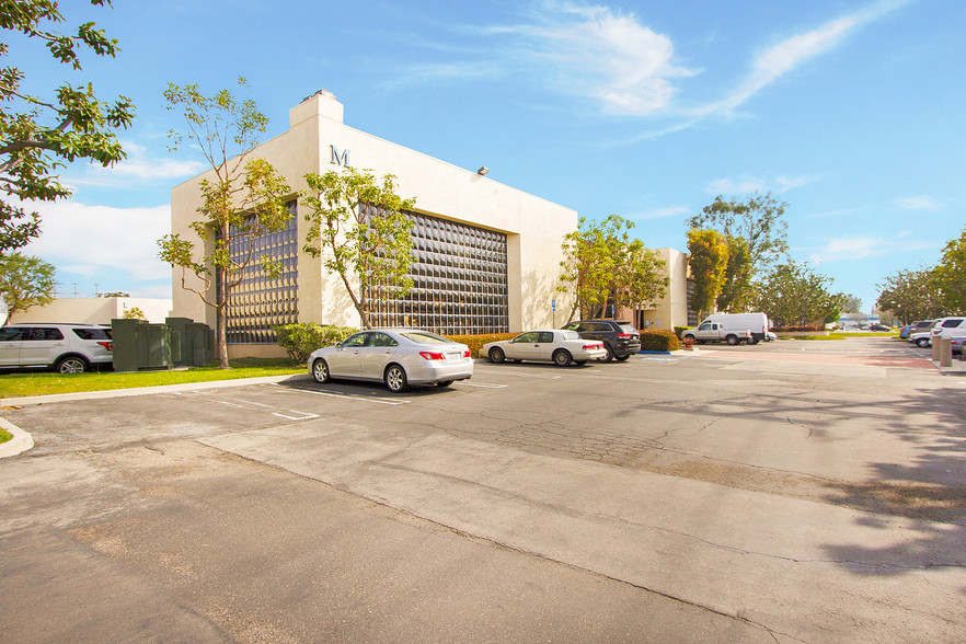 Primary Photo Of 3505 Cadillac Ave, Costa Mesa Office For Lease