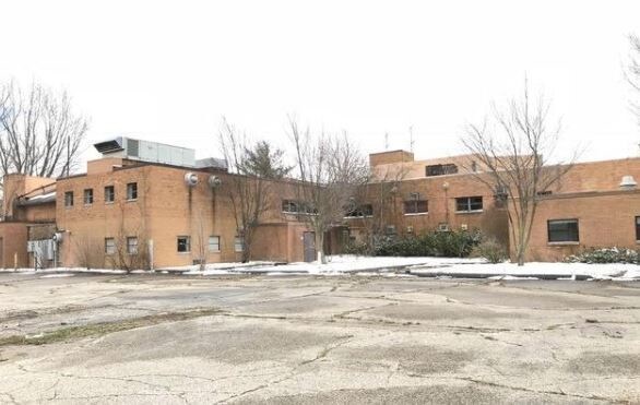 Primary Photo Of 15198 N Main St, Buchanan Office For Sale