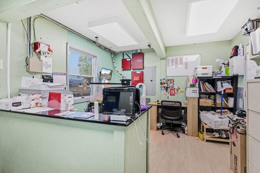 More Photos Of 925 Hendricks Dr, Lebanon Daycare Center For Sale