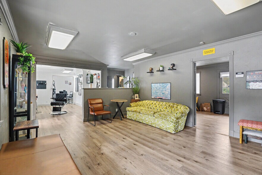 More Photos Of 3701 N Meridian Ave, Oklahoma City Office For Sale