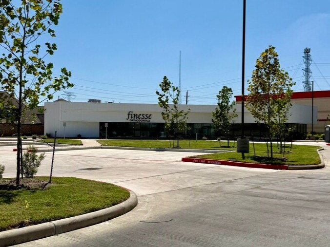 More Photos Of 20619 Miramesa Dr, Cypress Medical For Lease