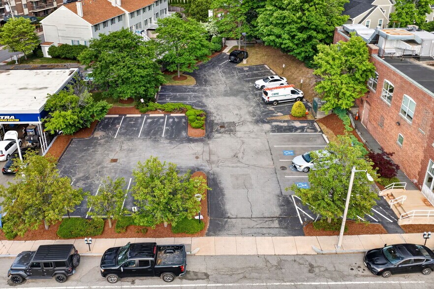 More Photos Of 264-276 Centre St, Newton Medical For Sale