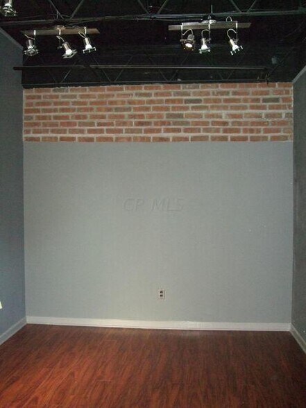 More Photos Of 3245 E Livingston Ave, Columbus Medical For Sale
