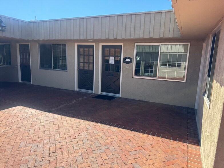 More Photos Of 8341 Lemon Ave, La Mesa Office For Lease