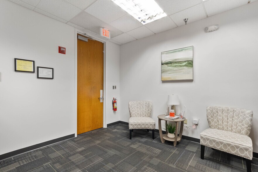 More Photos Of 2201 Lucien Way, Maitland Office For Sale