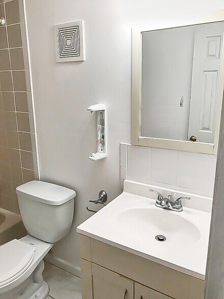 More Photos Of 4103 Riverside Dr, Coral Springs Apartments For Sale