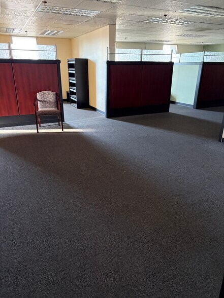 More Photos Of 2020 W Front St, Statesville Manufacturing For Lease