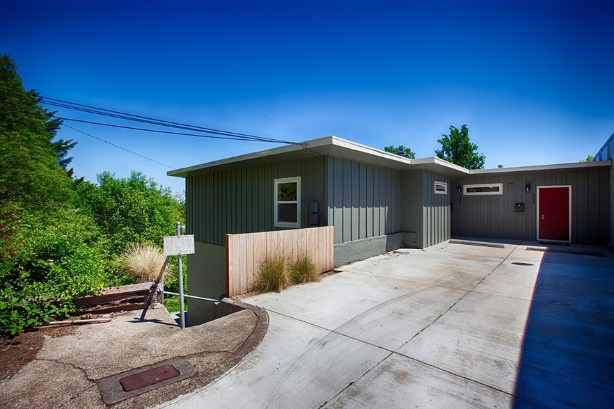 More Photos Of 3204-3212 SW 10th Ave, Portland Apartments For Sale