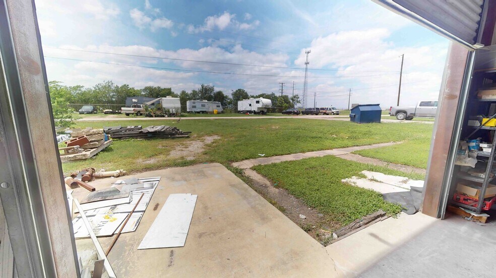 More Photos Of 6721 FM 535, Cedar Creek Industrial For Sale