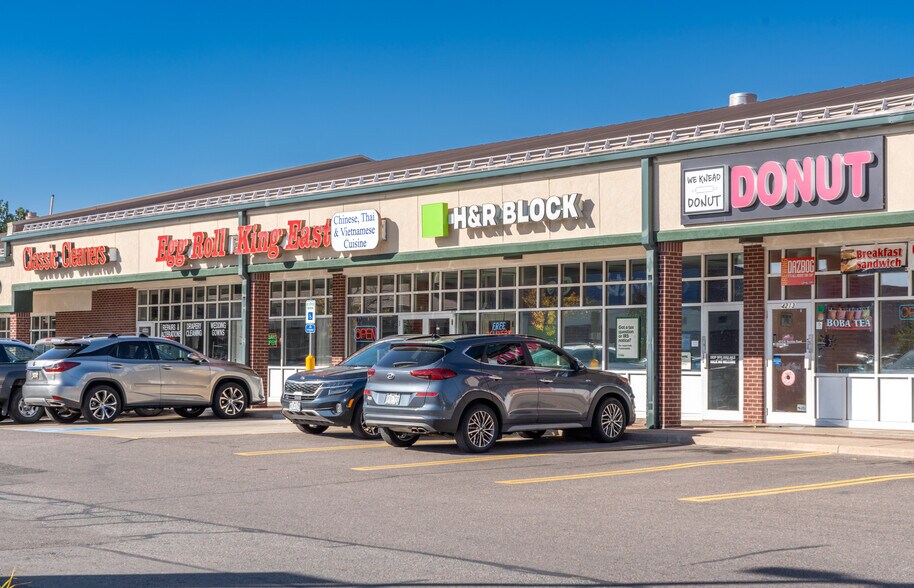More Photos Of 4203-4271 S Buckley Rd, Aurora Unknown For Lease