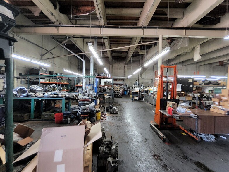 More Photos Of 1835 S State St, Salt Lake City Auto Repair For Sale
