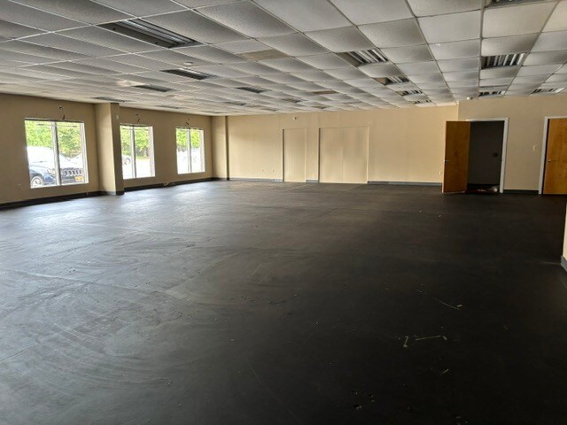 More Photos Of 1643-1649 Rt-88, Brick Freestanding For Lease