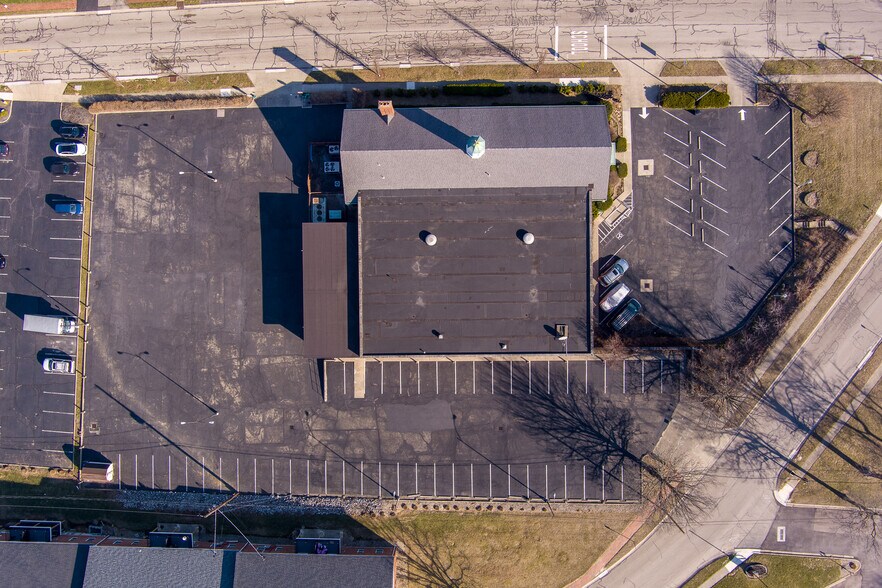 More Photos Of 20 Iron Gate Park Dr, Centerville Storefront Retail Office For Lease