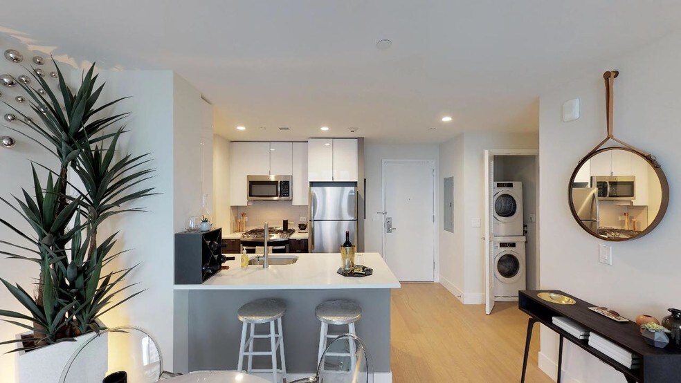 More Photos Of 57 Bank St, White Plains Apartments For Lease