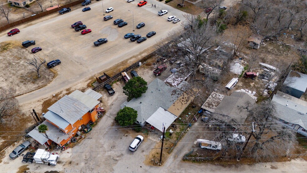 More Photos Of 13486 Interstate 35 S, Von Ormy Land For Sale