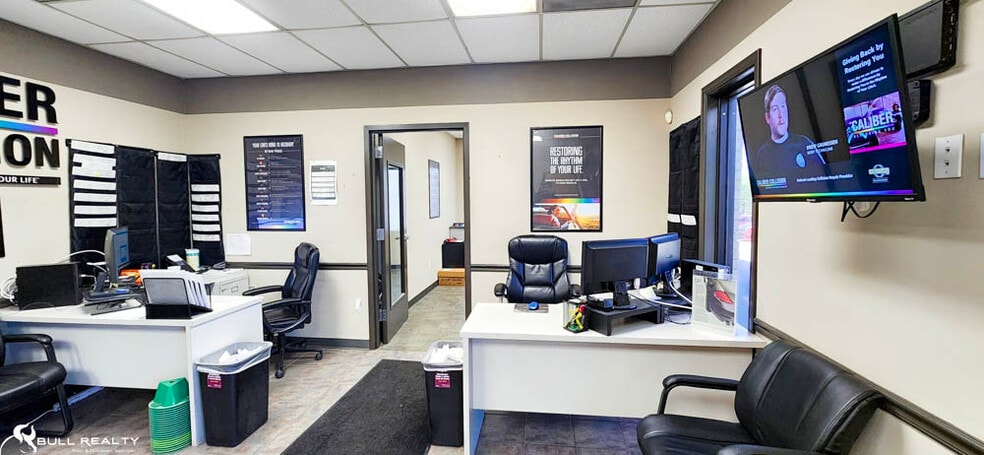 More Photos Of 2590 Lawrenceville Hwy, Lawrenceville Auto Repair For Sale