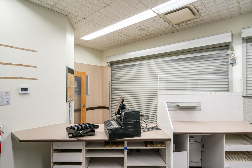 More Photos Of 195 M 66 N, Charlevoix Drugstore For Sale