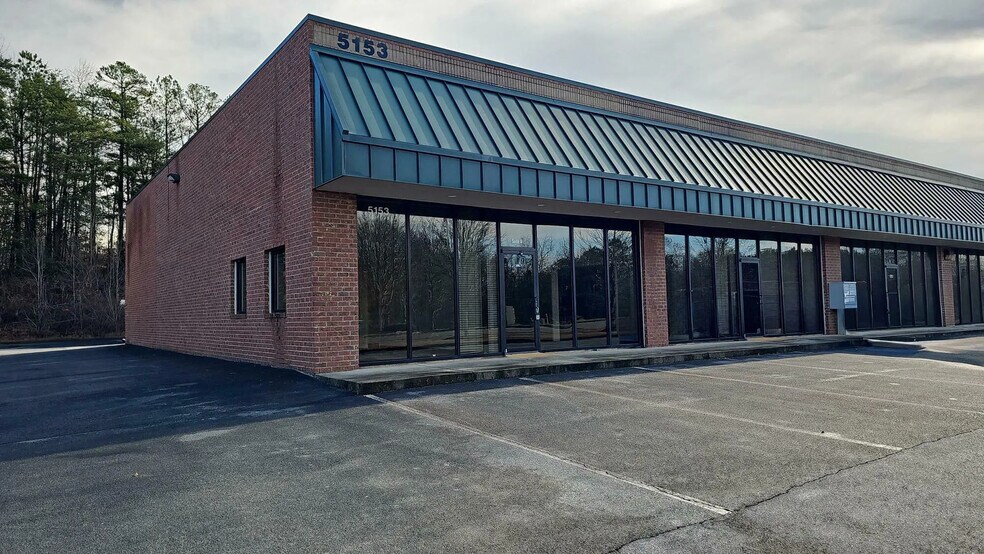 More Photos Of 5153 Belle Wood Ct, Buford Light Distribution For Lease